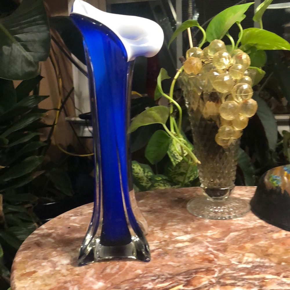 Artglass murano style Jack in the  pulpit cobalt blue vase